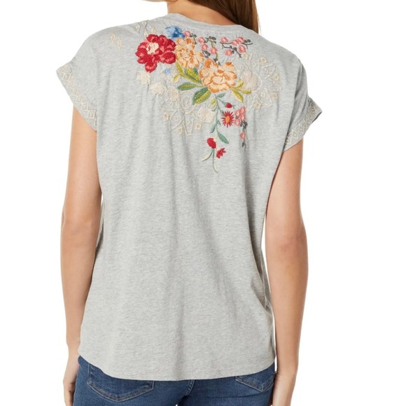 SOLD OUT~♥️ NEW! Johnny Was Josephine Tee - Picture 2 of 4